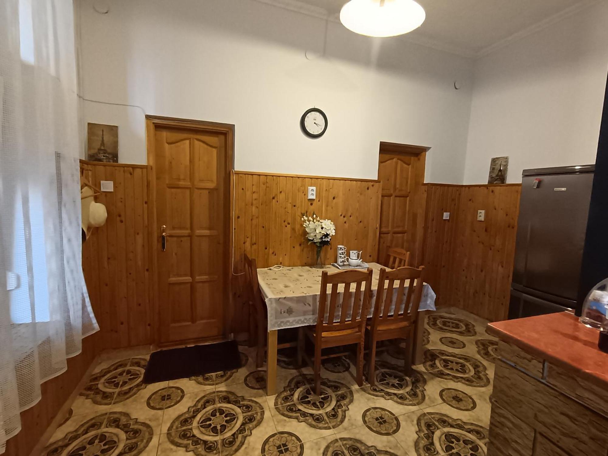 Rom Apartman Budapest Exterior foto
